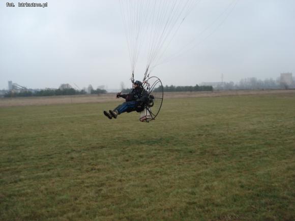 W Kutnie zakończenie sezonu Polskiej Ligi Motoparalotniowej