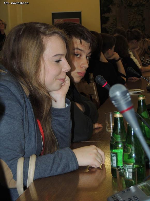 Zło zwycięża, gdy dobrzy ludzie nic nie robią. Uczennice LO im. Bohaterów Września 1939 roku na konferencji w Sejmie RP