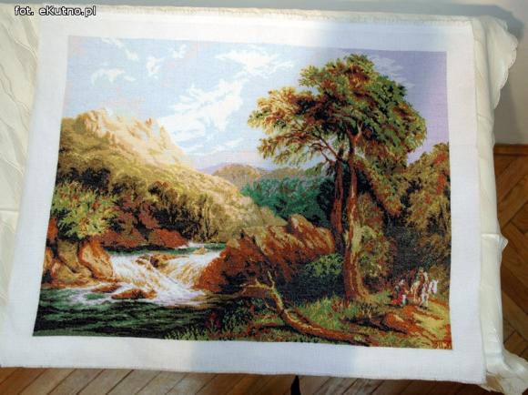 Łowickie bombki, anioły, mikołaje i Święta Rodzina. Kiermasz w kutnowskim muzeum