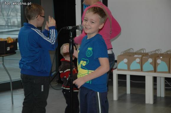 Szóstego grudnia nie można zmarnować. Niebieskie Mikołajki w domu kultury