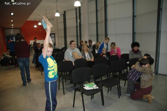 Szóstego grudnia nie można zmarnować. Niebieskie Mikołajki w domu kultury