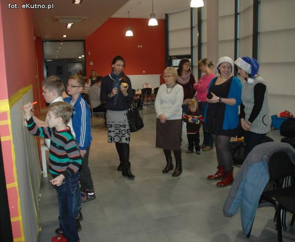 Szóstego grudnia nie można zmarnować. Niebieskie Mikołajki w domu kultury