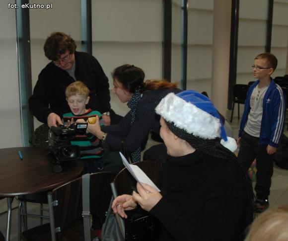 Szóstego grudnia nie można zmarnować. Niebieskie Mikołajki w domu kultury