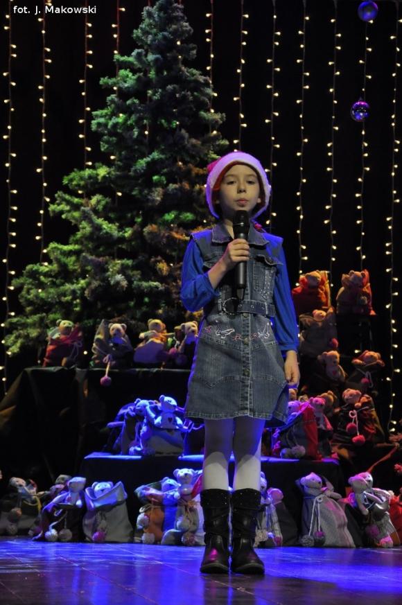 Zostali Świętymi Mikołajami. Koncert w domu kultury