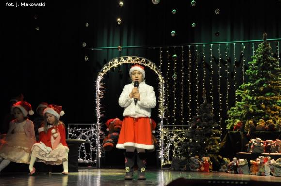 Zostali Świętymi Mikołajami. Koncert w domu kultury