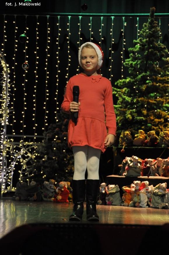 Zostali Świętymi Mikołajami. Koncert w domu kultury