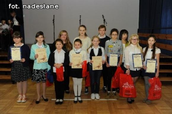 Z pieśnią przez dzieje. Laureaci festiwalu w Żychlinie