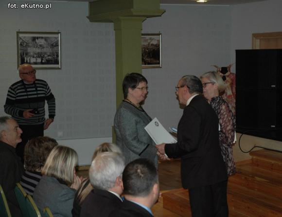 Cenne wydawnictwo regionalne i uroczy koncert Cantabile