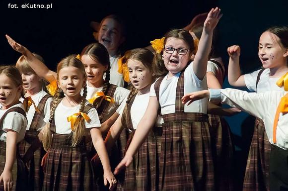 Brawo mali aktorzy z Kutna! Premiera Akademii Pana Kleksa