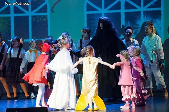 Brawo mali aktorzy z Kutna! Premiera Akademii Pana Kleksa