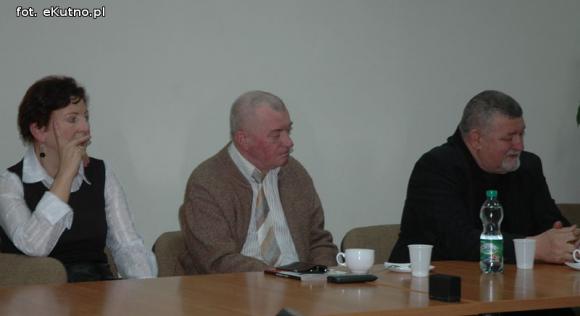 Rozmowa o budżetach: place zabaw, zmarnowane pieniądze, zaniedbane getto i odrodzenie edukacji zawodowej