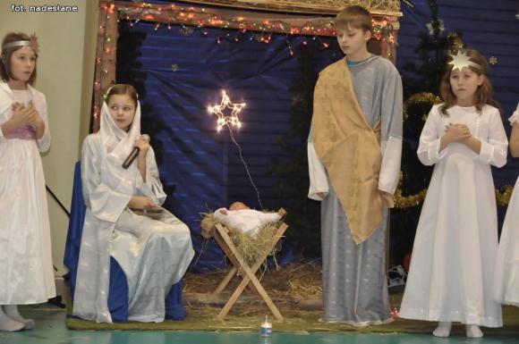 Jasełka i Światełko z Betlejem w 