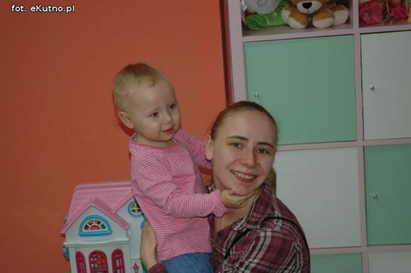  Be Happy!: Święty Mikołaj obdarował dzieci w nowym przedszkolu