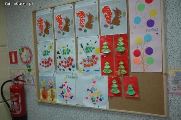  Be Happy!: Święty Mikołaj obdarował dzieci w nowym przedszkolu