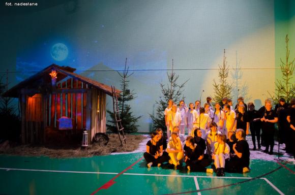 Uroczyste jasełka w Zespole Szkół w Gołębiewku