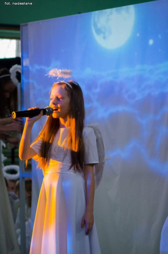 Uroczyste jasełka w Zespole Szkół w Gołębiewku