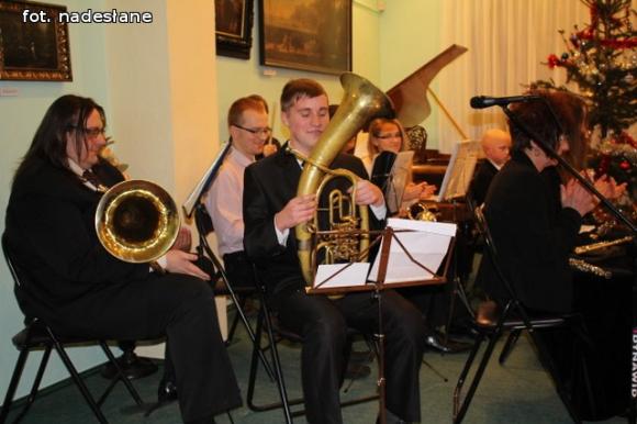Przybieżeli i ujrzeli. Koncert w krośniewickim muzeum