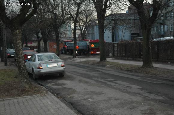 Przydałby się porządny parking