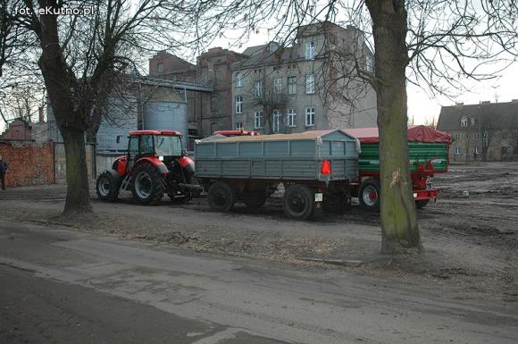 Przydałby się porządny parking