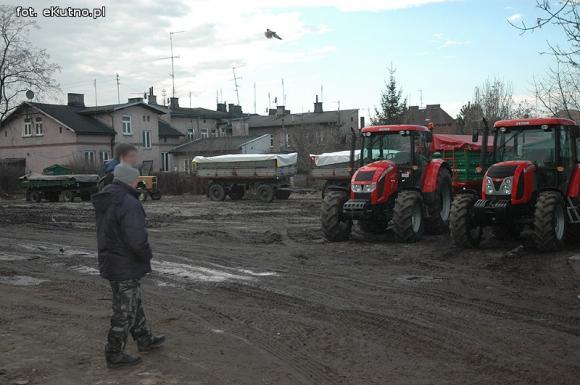 Przydałby się porządny parking