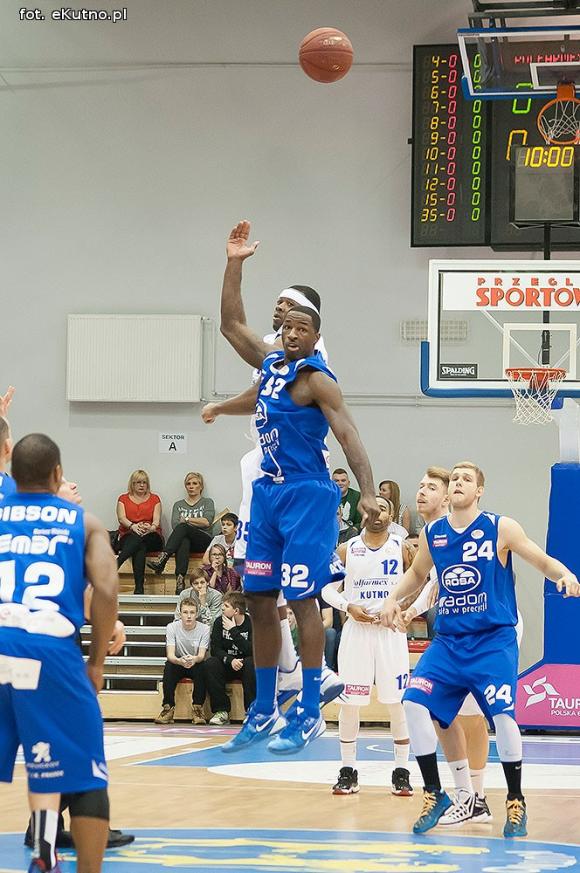 Polfarmex Kutno ogrywa Rosę Radom