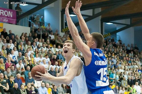 Polfarmex Kutno ogrywa Rosę Radom