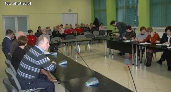 Położne i pielęgniarki przerywają milczenie. Ordynator ginekologii do zwolnienia?