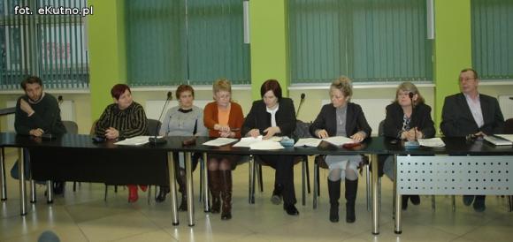 Położne i pielęgniarki przerywają milczenie. Ordynator ginekologii do zwolnienia?