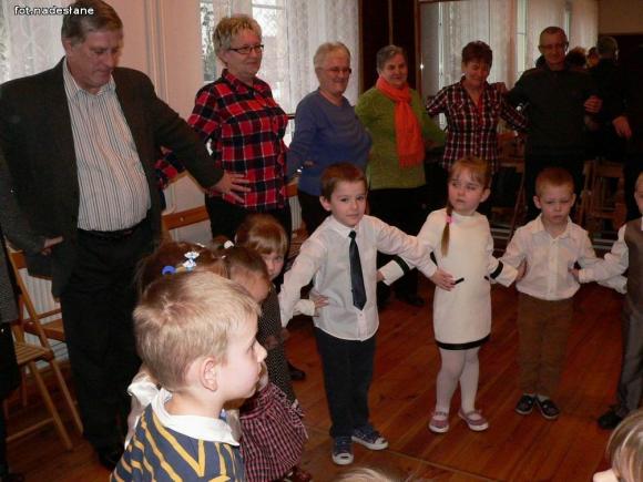 Sto lat dla Babć i Dziadków