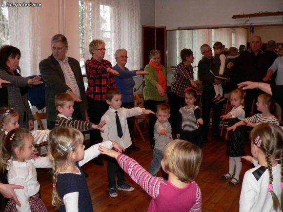 Sto lat dla Babć i Dziadków