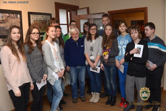 Wystawa zdjęć Ryszarda Czajkowskiego z Indii. Zajrzyj do Dworku