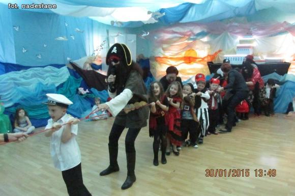 Kończy się karnawał. Jak bawią się przedszkolaki?