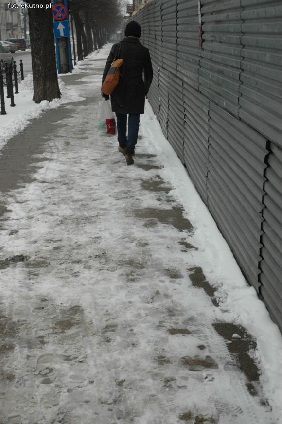 Czytelnicy pytają: Kto odśnieża centrum miasta?