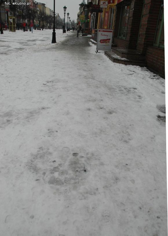 Czytelnicy pytają: Kto odśnieża centrum miasta?