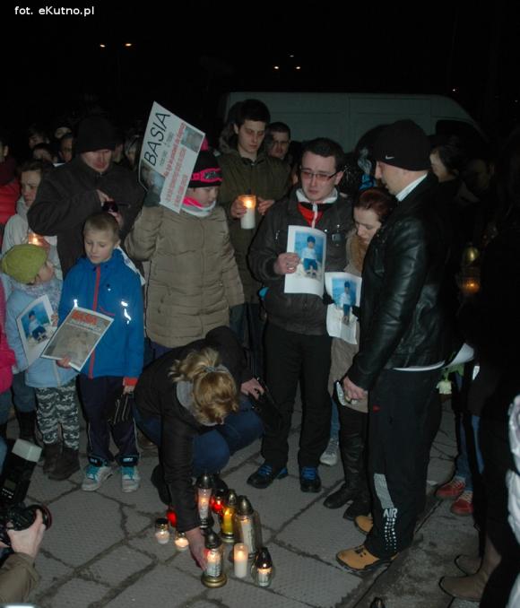 Rozpacz, żal i gniew rodzin zmarłych dzieci. Starosta tłumaczył się za lekarzy