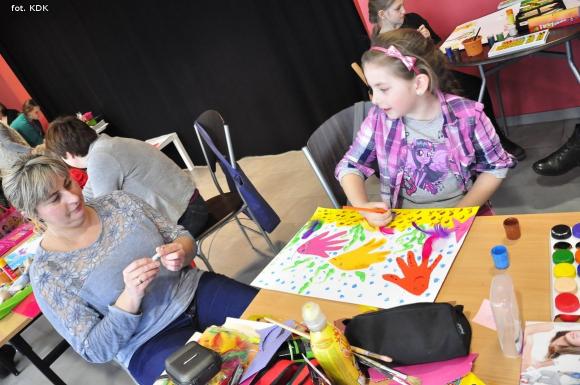 Wielki Konkurs Plastyczny w KDK pod hasłem Człowiek kocha i dba o zwierzęta