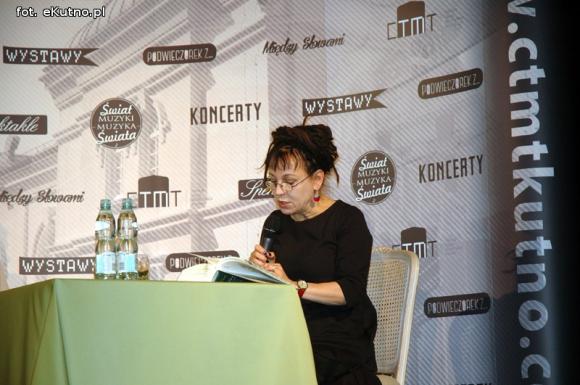 Pisarka przed zintegrowaniem. Olga Tokarczuk w Kutnie o Księgach Jakubowych
