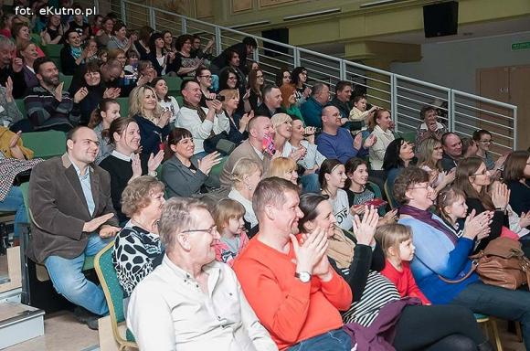 Oryginalny scenariusz i brawurowy występ małych aktorów. 49. premiera Teatru Puszek za nami