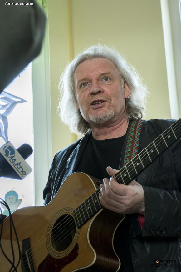 Kolorowy Świat w Bielawkach: Szanuj swoją koleżankę i swojego kolegę