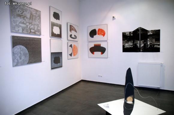 Dialog form oraz idei. Nowa wystawa w KDK