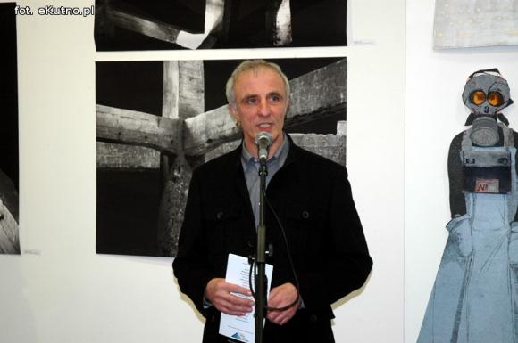 Dialog form oraz idei. Nowa wystawa w KDK