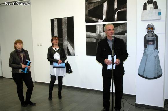 Dialog form oraz idei. Nowa wystawa w KDK