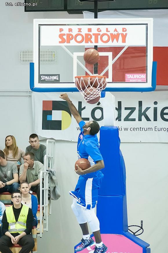 Polfarmex Kutno wygrywa z Koszalinem