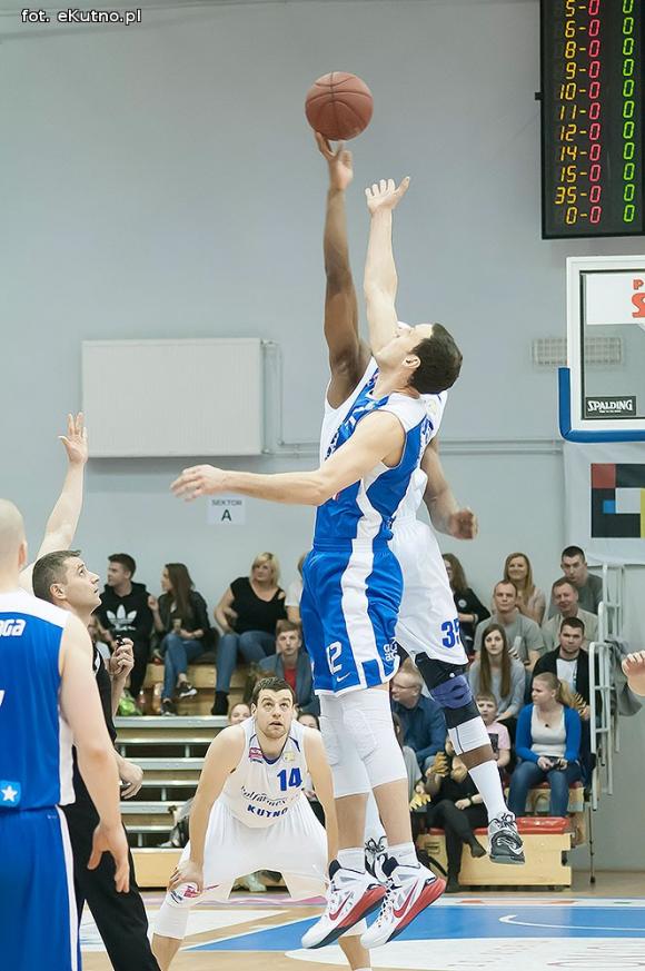 Polfarmex Kutno wygrywa z Koszalinem