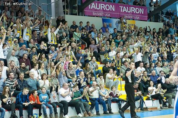 Polfarmex Kutno wygrywa z Koszalinem