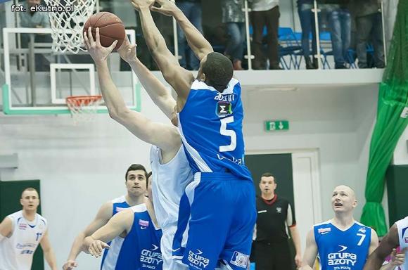 Polfarmex Kutno wygrywa z Koszalinem