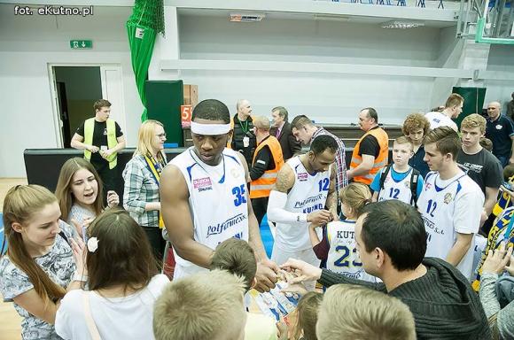 Polfarmex Kutno wygrywa z Koszalinem