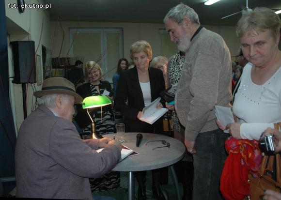 Być jak Jan Nowicki. Spotkanie w bibliotece z człowiekiem pogodzonym ze sobą