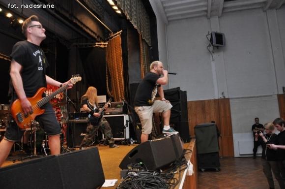 Super koncert Acid Drinkers w Żychlinie