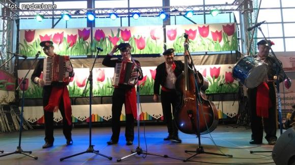 I miejsce i wyróżnienie dla Zespołu Pieśni i Tańca Ziemi Kutnowskiej